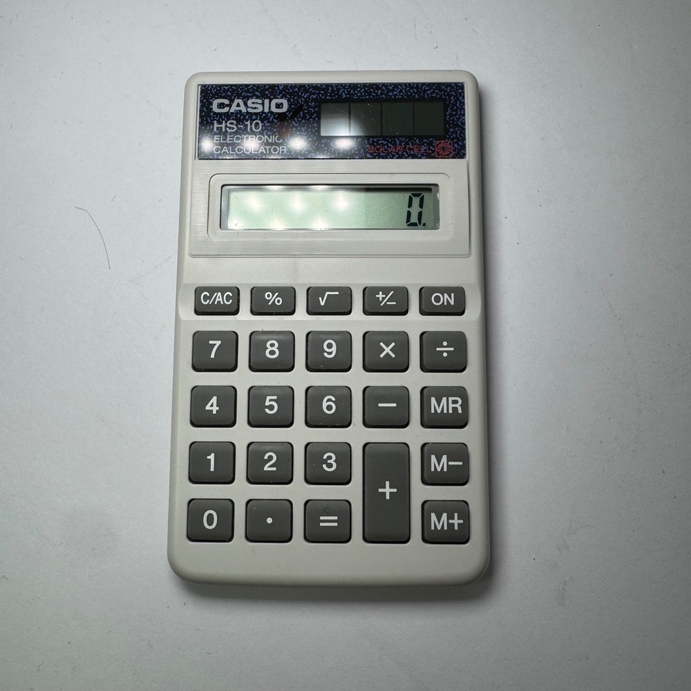 Casio HS-10 Electronic Calculator‎ Vintage 1980s White Compact Portable Thailand